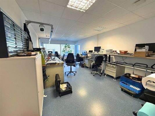 Verkauf/Büro/Werkstatt