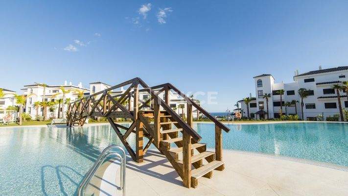 Spacious Flats with Eco-Friendly Designs in Estepona