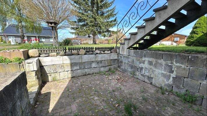 Terrasse Straßenseite