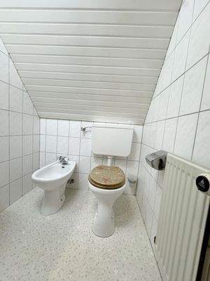 Gäste-WC (Spitzboden)