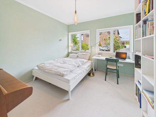 Gäste- & Arbeitszimmer EG