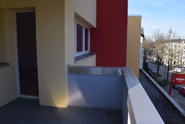 Balkon mit Stadtblick