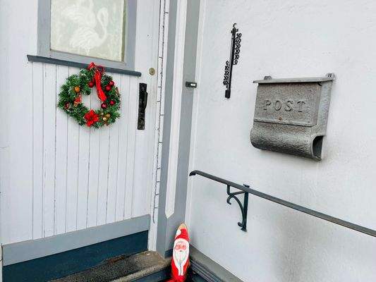 Eingangstür zur Erdgeschosswohnung