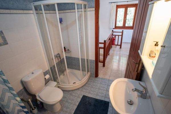 Kreta, Gavalochori: Ruhige traditionelle Villa, bezugsfertig, zu verkaufen