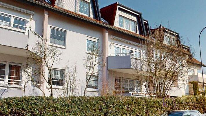 ... Ansicht auf das MFH