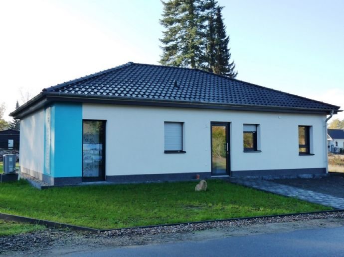 Hochwertiger Bungalow mit Garten zu verkaufen ! Häuser