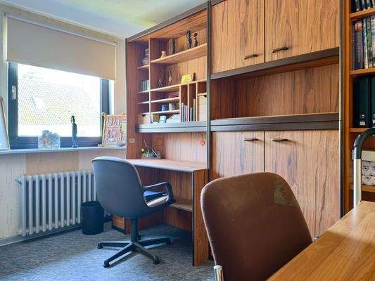 Zimmer Dachgeschoss, freie Wohnung