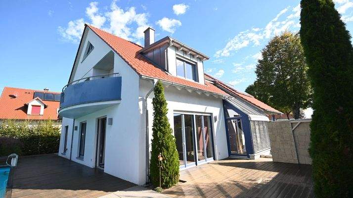 Freistehendes Einfamilienhaus