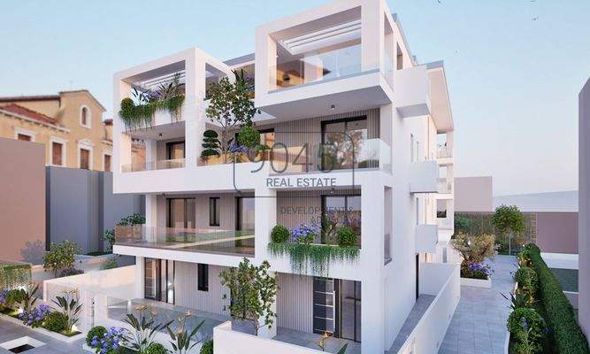 Luxuriöses Penthouse direkt am Meer in Grottammare – Marken