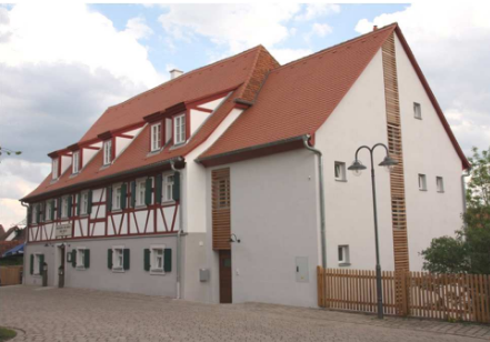 Ansicht Nordwesten mit Anbau