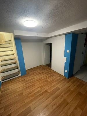 9d434fb1-6254-4c16-93d1-68f04c28a24a.jpg