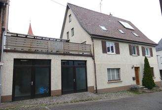 Straßenansicht Mittlere Str.2.JPG