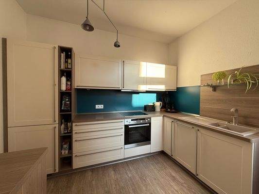 inklusive Einbauküche