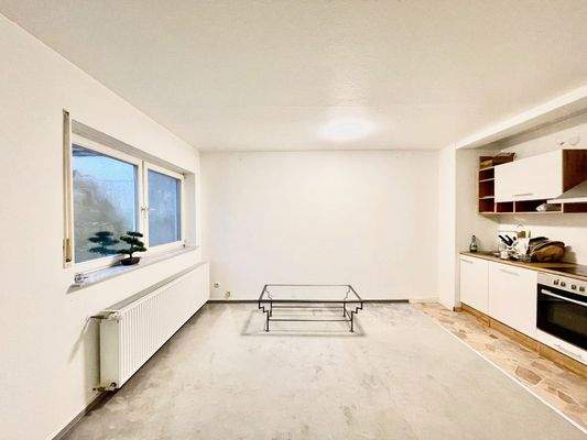 UG•Arbeitszimmer•Küche 