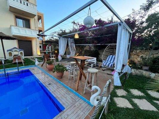 Hotel-Apartments am Meer in Kolymbari zu verkaufen