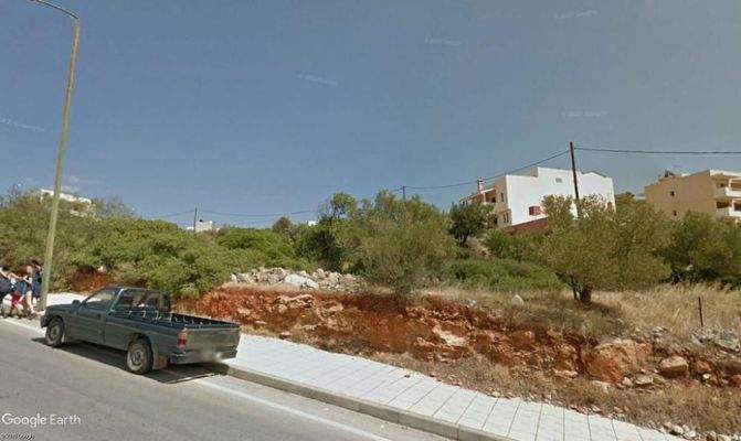 Kreta, Agios Nikolaos: Baugrundstück zum Wohnen oder für Gewerbe zu verkaufen