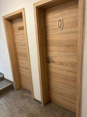 Türen// Private Toilette &amp; Toilette 1