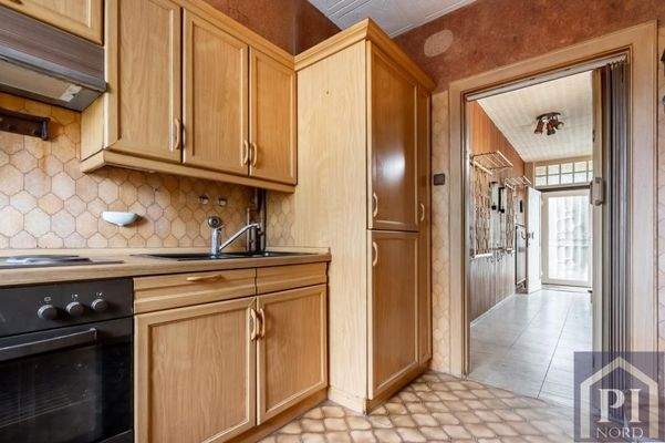 Vom Eingangsbereich in die Küche