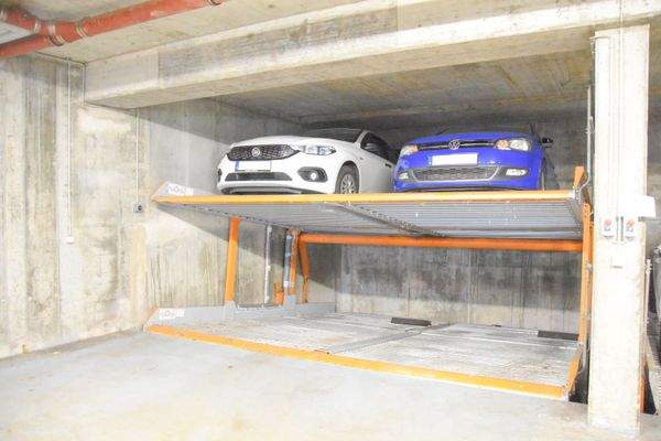 TG-Duplex-Parkplatz links unten