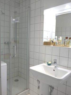 Innenliegendes Duschbad 