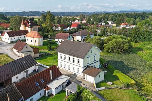 Nordostansicht (Drohnenaufnahme)