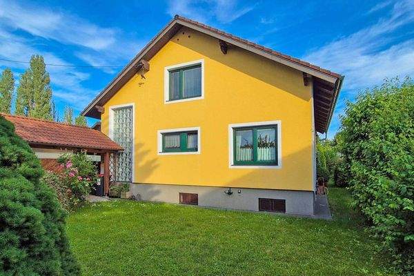 Hausansicht Straßenseite