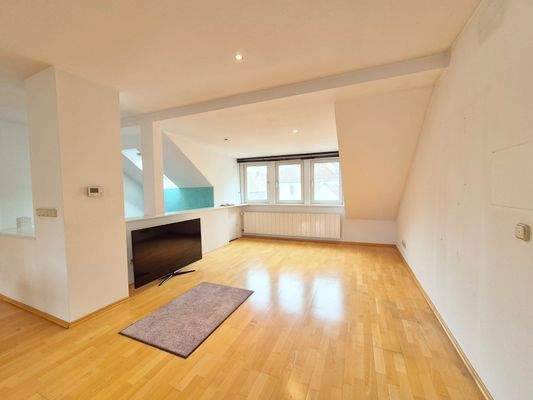 Hinterhaus OG Wohnzimmer 