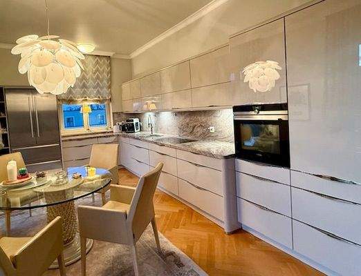 exklusive Einbauküche