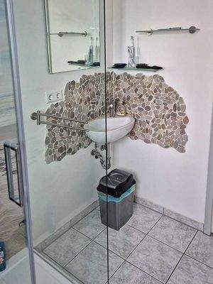 Dusche/WC im Dachgeschoss