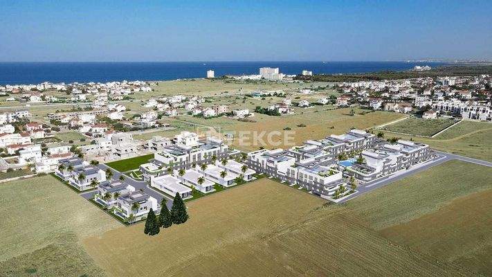 Apartments for Sale in Advanced Complex in North Cyprus Yeniboğaziçi