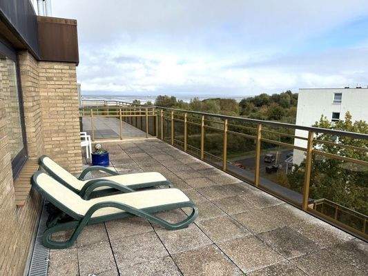 Dachterrasse mit Seeblick