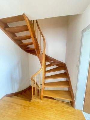 Treppen im Eingangsbereich