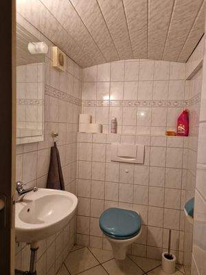 Keller Toilette.jpeg