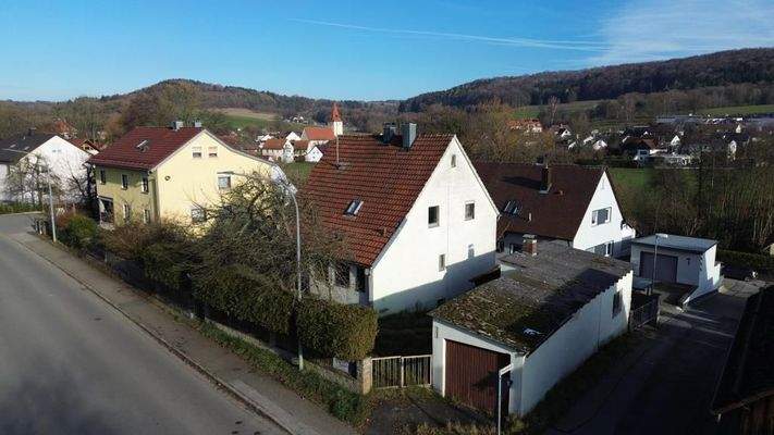 Praktische Nebengebäude