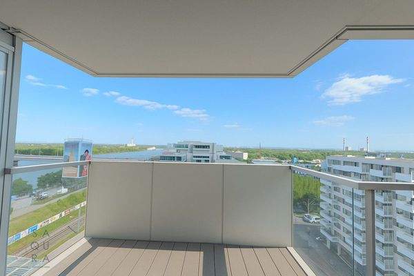 A33BE9B6-BE19-4E8E-ABDC-3F33F94166AC