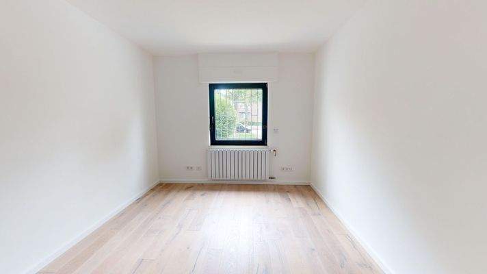 EG - Zimmer mit Bad en Suite