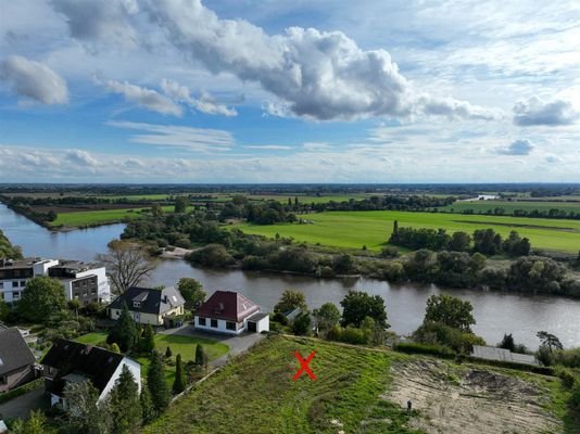 Blick: Schleusenkanal, Weser, Wesermarsch