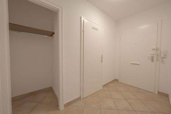 Eingangsbereich mit Stauräumen