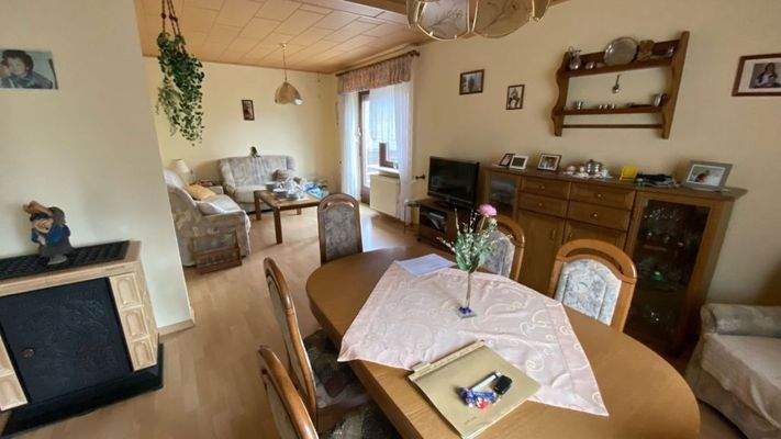 Wohn- und  Esszimmer