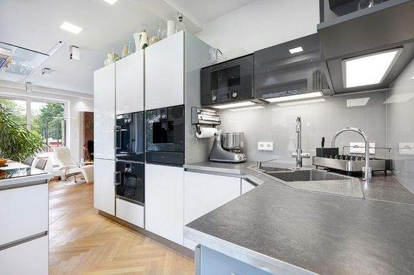 Küche mit luxuriöser Aussattung