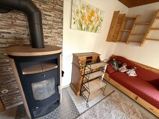 Holzofen OG.JPG