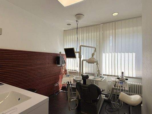 Behandlungszimmer II