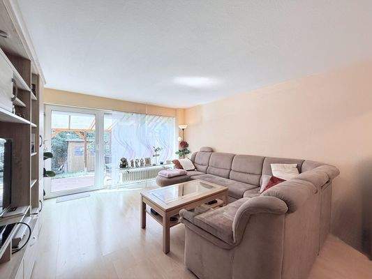 Wohnbereich mit Terassenzugang