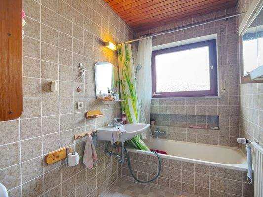 Einliegerwohnung Bad 1