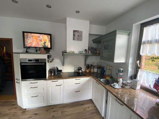 Moderne Einbauküche, Einbau 2022.jpg