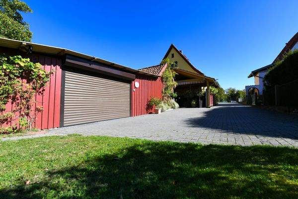 Außenansicht Garage 