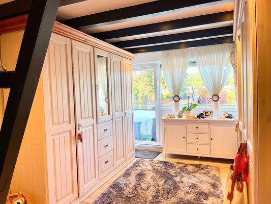 Schränke Schlafen EG Haus 1