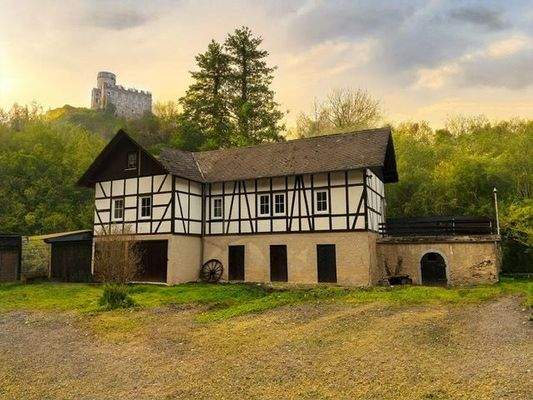 Wohnhaus seitlich der Mühle