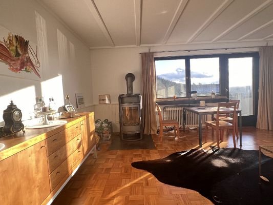 Helles Wohnzimmer