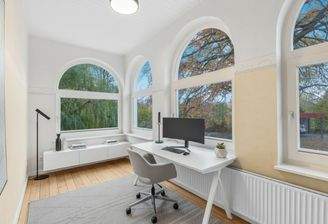 Lesezimmer EG - Möblierungsidee (KI)